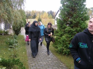 св